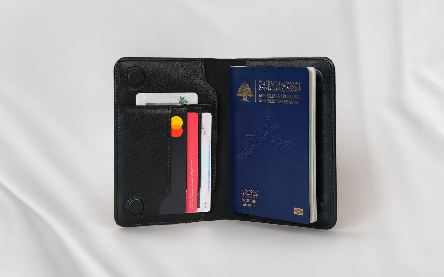 Levard Passport Golder
