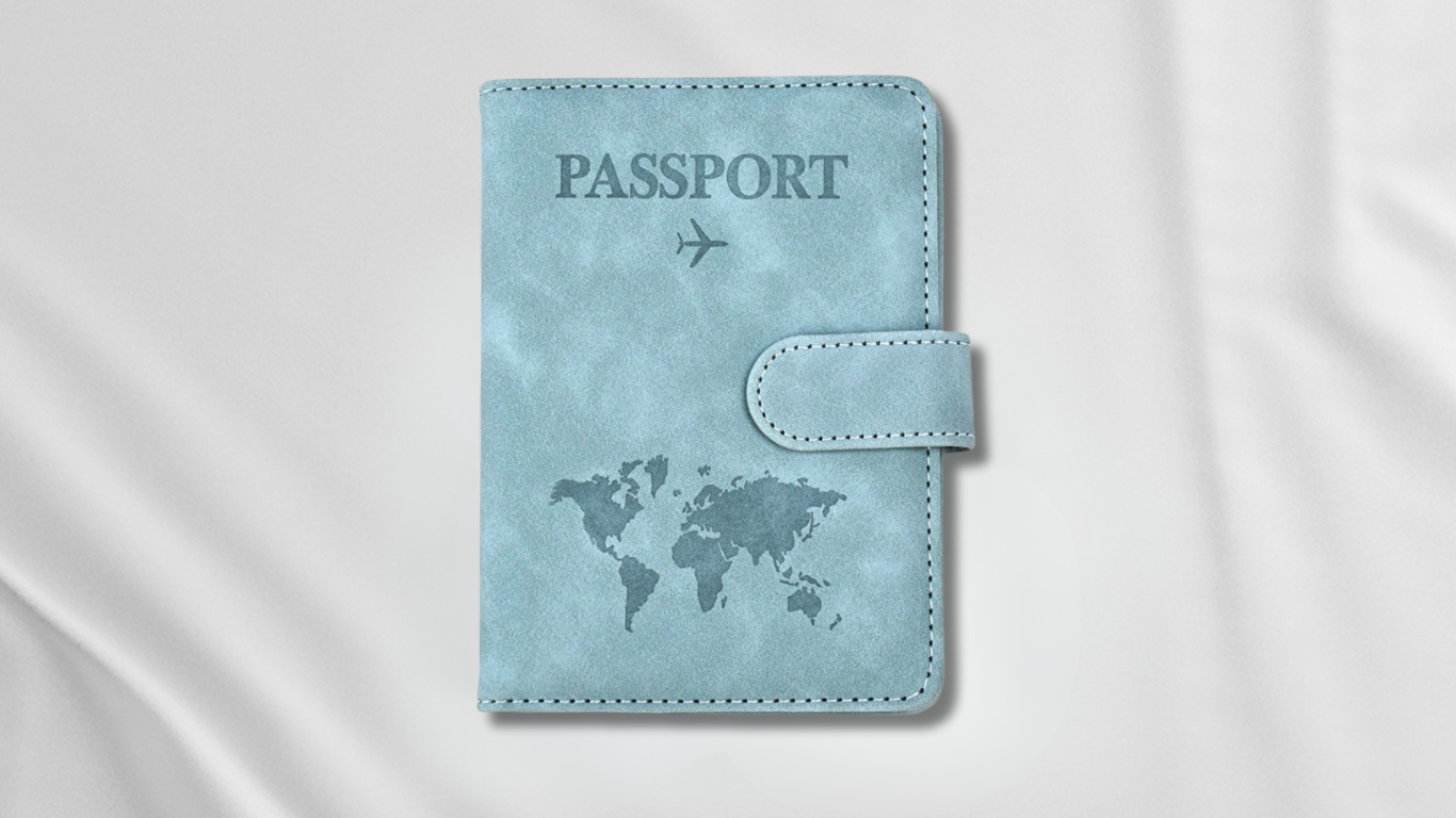 Globe Passport holder